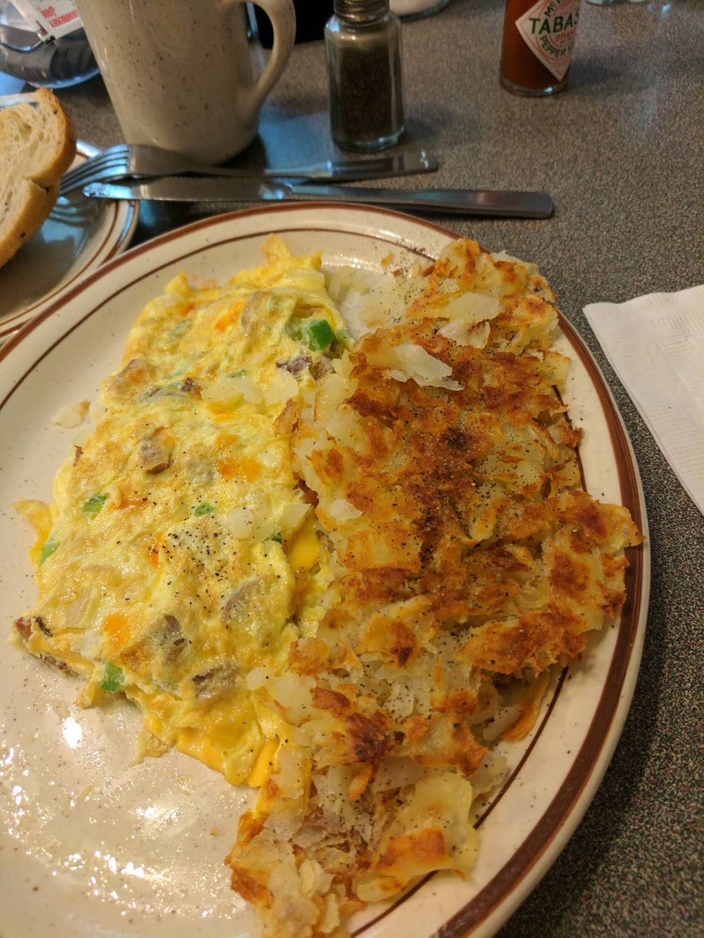 Emilys Family Restaurant | restaurant | 2609 US-19 ALT, Crystal Beach, FL 34681, USA | 7277867407 OR +1 727-786-7407