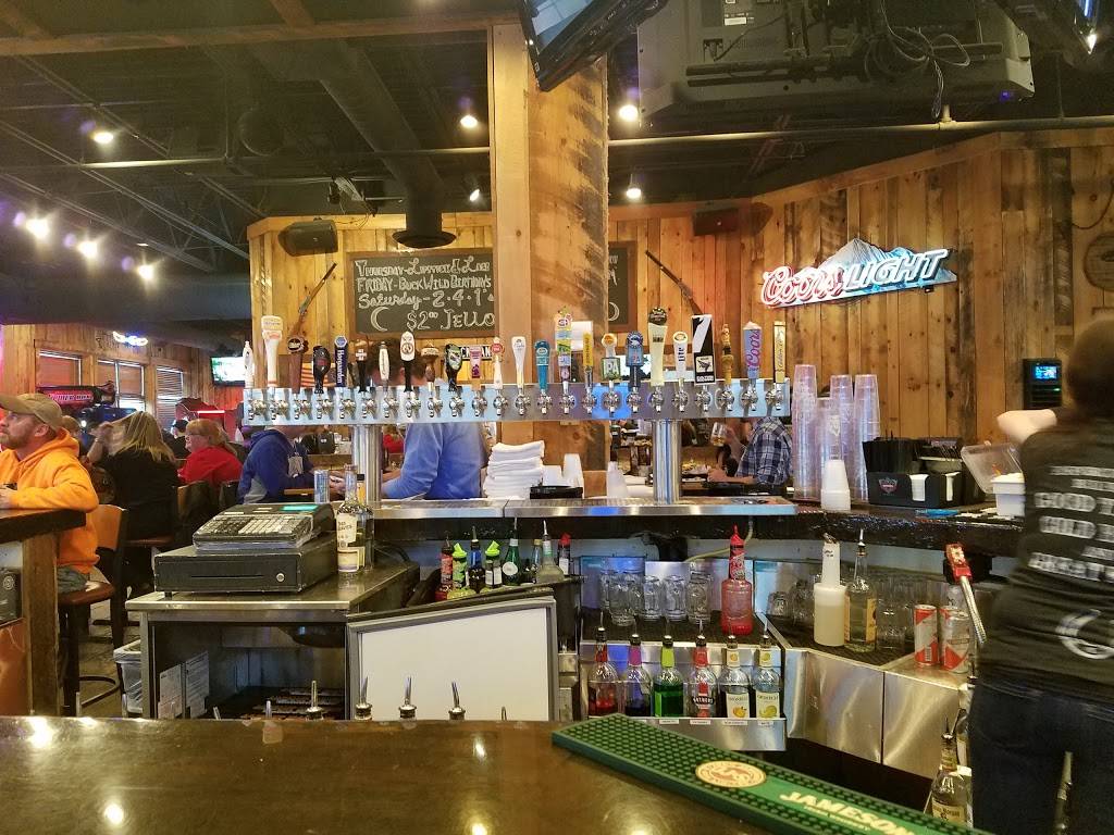 Wild Bills Sports Saloon - Blaine | night club | 10950 Club W Pkwy NE, Blaine, MN 55449, USA | 7637462774 OR +1 763-746-2774