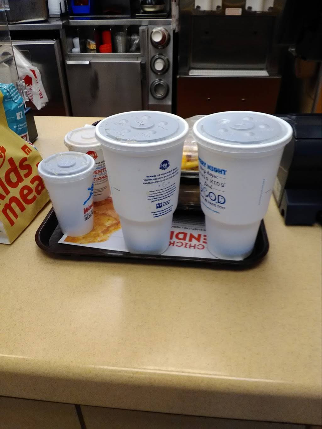 Wendys | restaurant | 4730 Dixie Hwy, Fairfield, OH 45014, USA | 5138291938 OR +1 513-829-1938