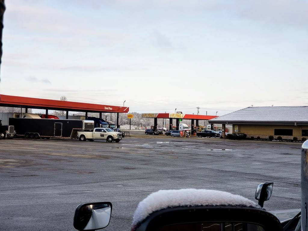 Flying J Travel Center | restaurant | 10480 Baltimore Kirkersville, Rd NE, Millersport, OH 43046, USA | 7409649601 OR +1 740-964-9601