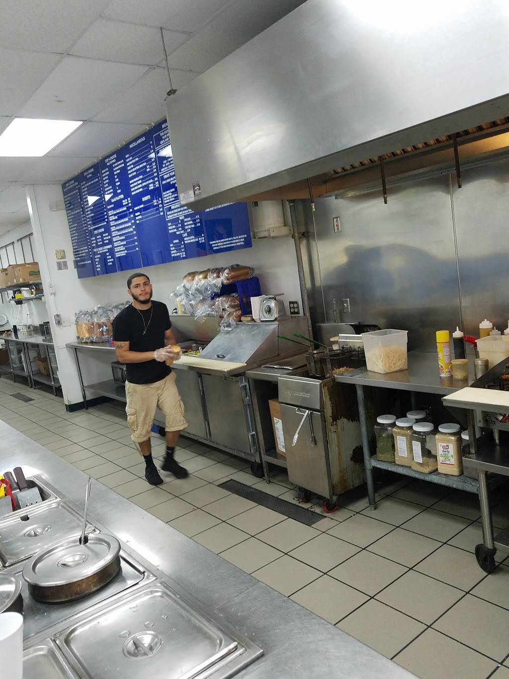 Subrageous | restaurant | 19100 SW 106th Ave, Cutler Bay, FL 33157, USA | 3052567827 OR +1 305-256-7827