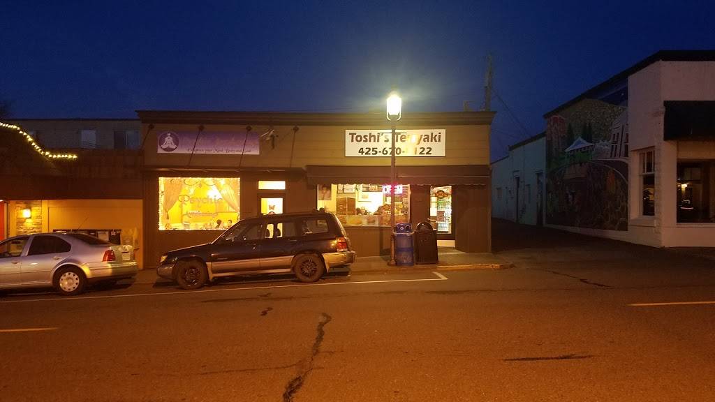 Toshis Teriyaki | restaurant | 311 Main St, Edmonds, WA 98020, USA | 4256708122 OR +1 425-670-8122