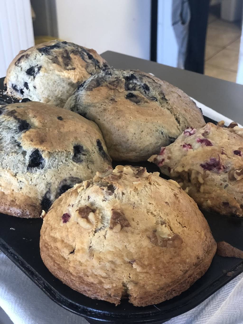 Nannas Place | restaurant | 2035 Winthrop St, North Dighton, MA 02764, USA | 5082525219 OR +1 508-252-5219