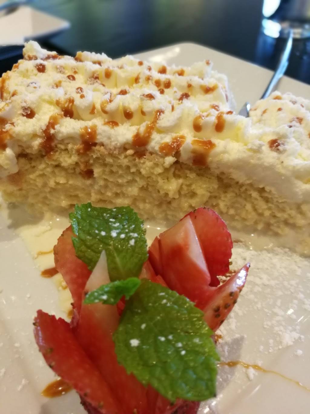 Xoc Tequila Grill | restaurant | 6316 Topanga Canyon Blvd #1110, Woodland Hills, CA 91367, USA | 8189927930 OR +1 818-992-7930