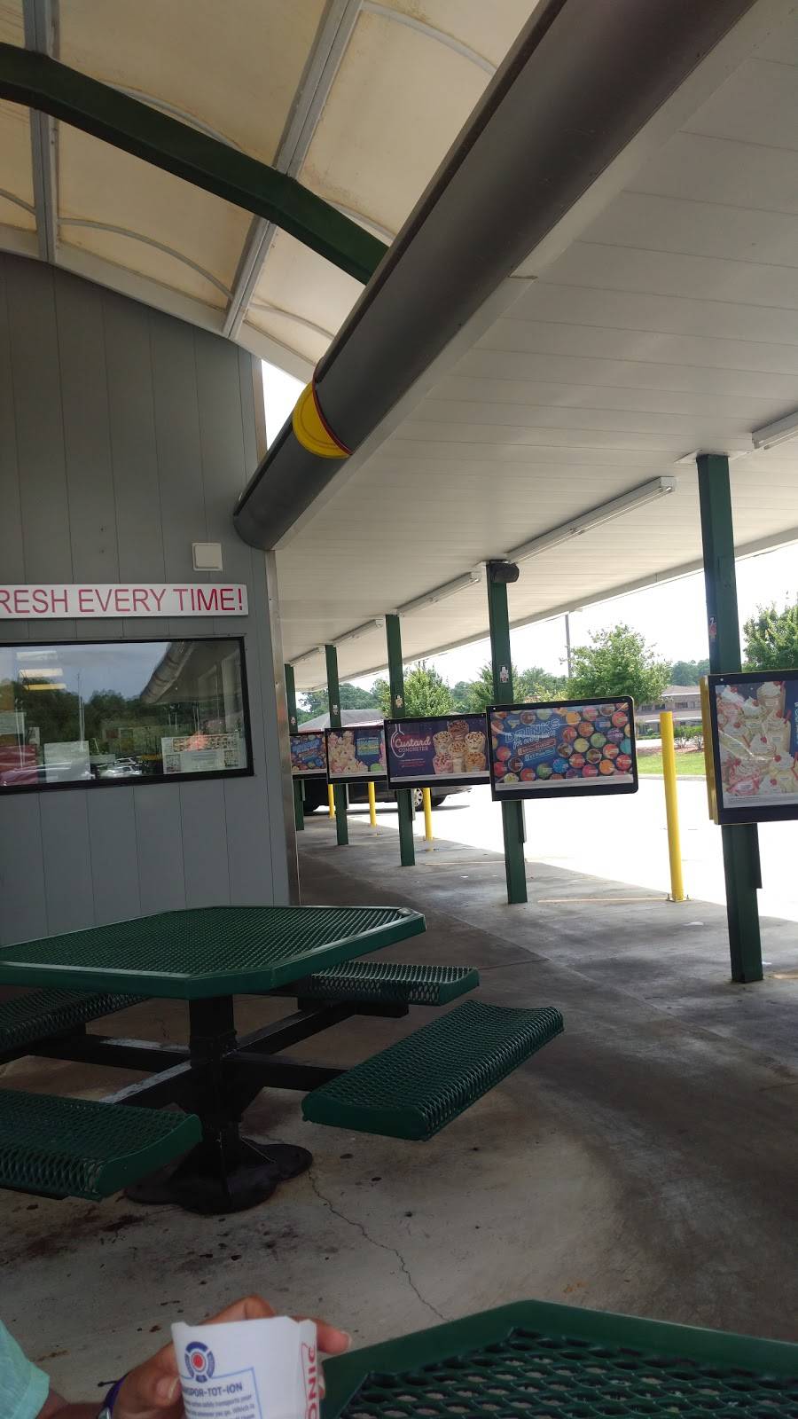 Sonic Drive-In | restaurant | 5043 Hwy 70 W, Morehead City, NC 28557, USA | 2527269288 OR +1 252-726-9288