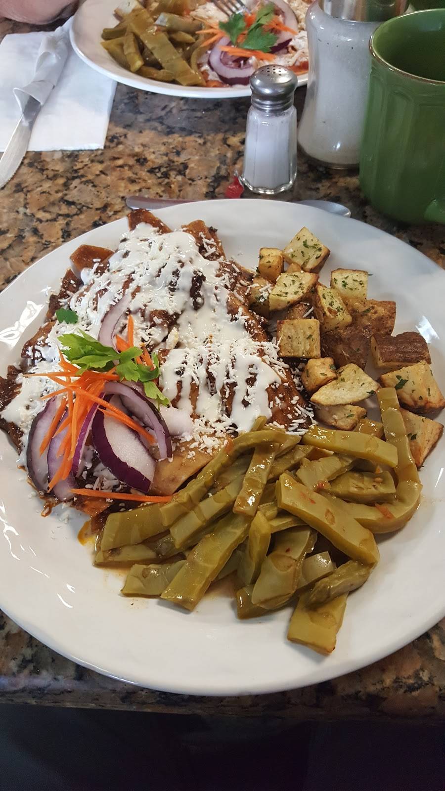 Sunny House | restaurant | Paseo Pedregal #884 Sección de coronado,, Playas Coronado, 22504 Tijuana, B.C., Mexico | 016643801050 OR +52 664 380 1050