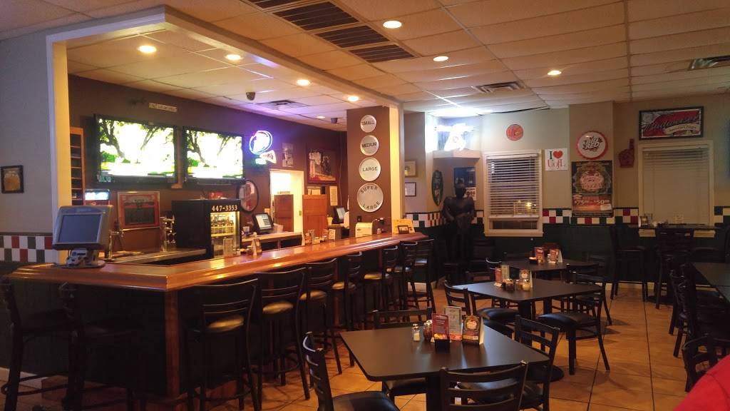 Bearnos Shively | restaurant | 4105 Dixie Hwy, Louisville, KY 40216, USA | 5024473353 OR +1 502-447-3353