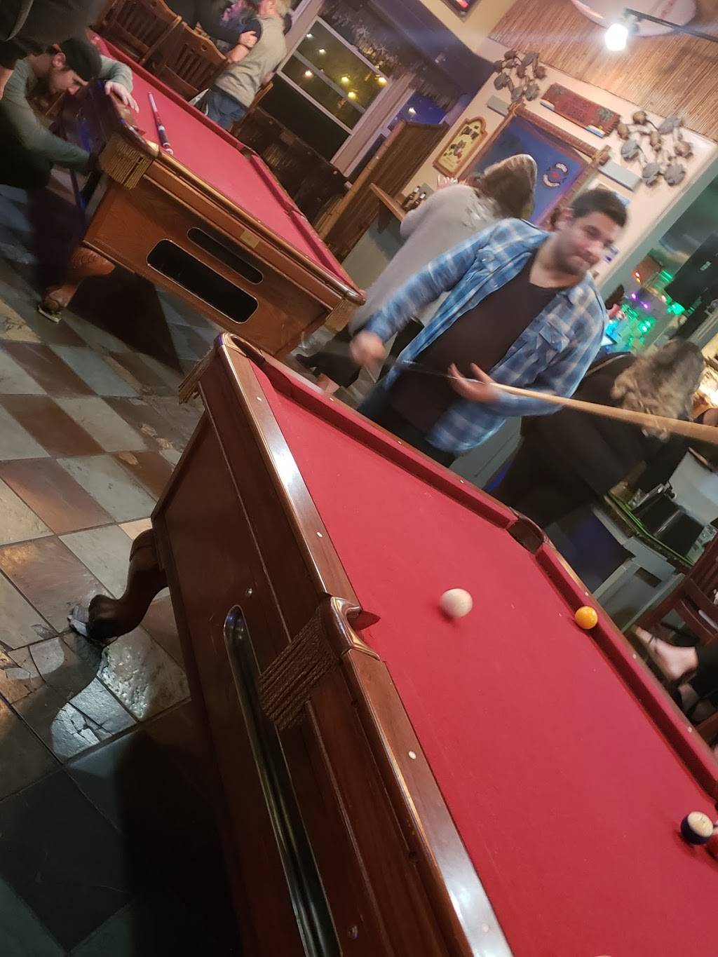 Bay Bar & Grill | restaurant | 209 Esplanade, Capitola, CA 95010, USA | 8318542244 OR +1 831-854-2244