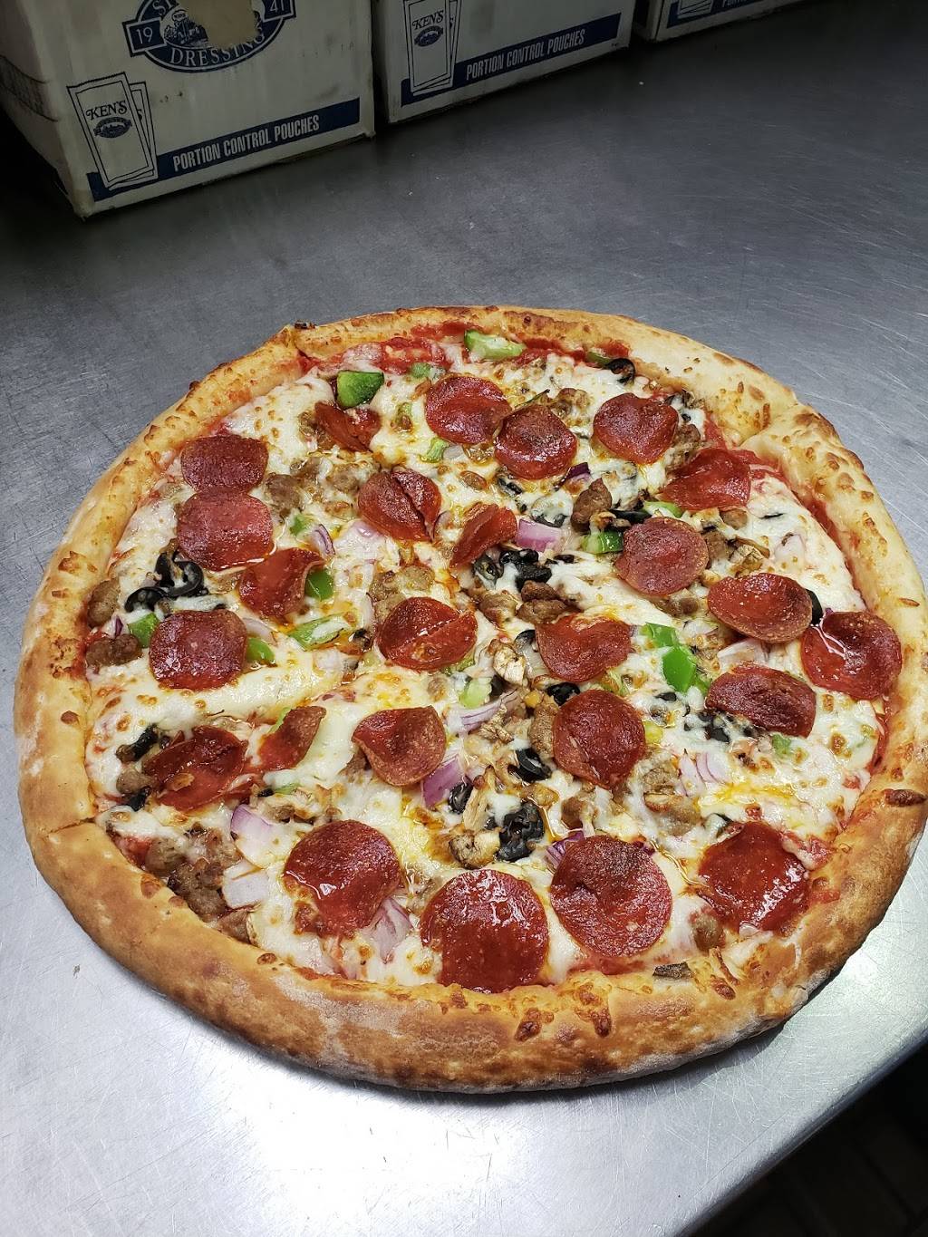 DMV Pizza | meal delivery | 151 Centerway, Greenbelt, MD 20770, USA | 3019826797 OR +1 301-982-6797