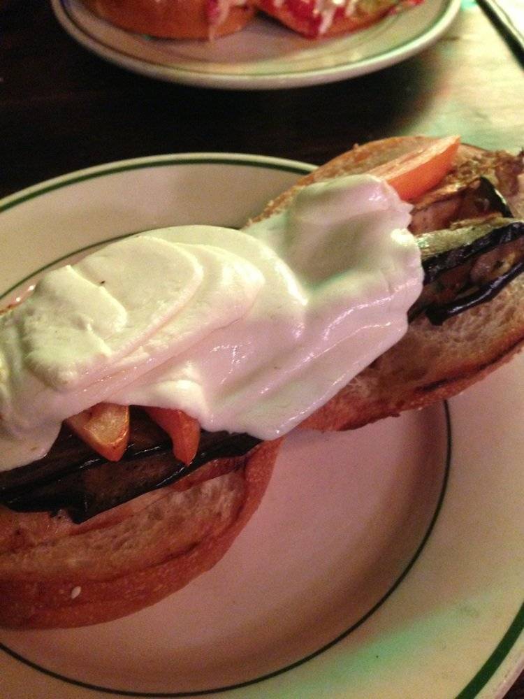 Francescos | restaurant | 529 Henry St, Brooklyn, NY 11231, USA | 7188340863 OR +1 718-834-0863