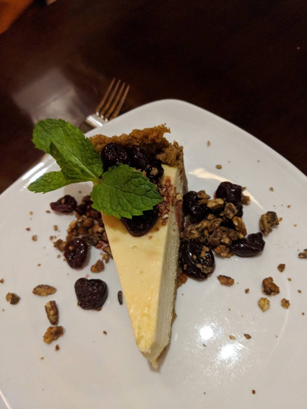 Frog Hollow Tavern | restaurant | 1282 Broad St, Augusta, GA 30901, USA | 7063646906 OR +1 706-364-6906