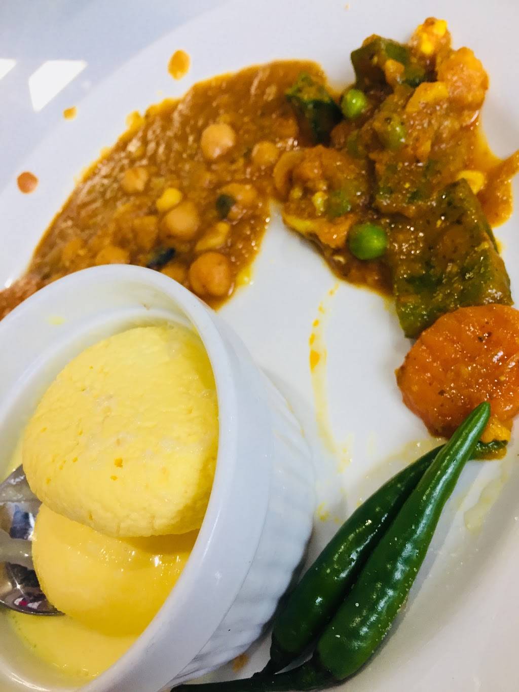 Royal Indian Buffet and Sweets | restaurant | 525 Hespeler Rd #4, Cambridge, ON N1R 6J2, Canada | 5197404949 OR +1 519-740-4949