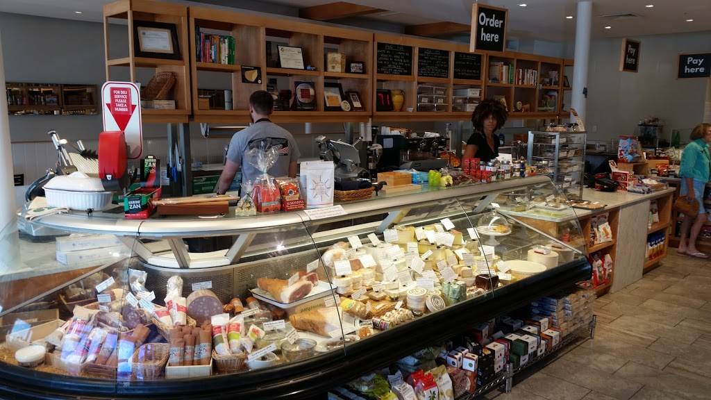 Piazza Italian Market | restaurant | 218 N Washington St, Easton, MD 21601, USA | 4108208281 OR +1 410-820-8281