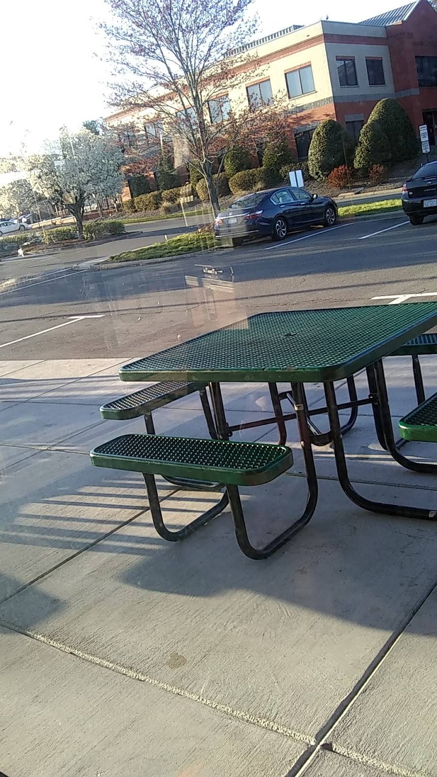 Subway | restaurant | 1129 Weaver Dairy Rd, Chapel Hill, NC 27514, USA | 9199677771 OR +1 919-967-7771