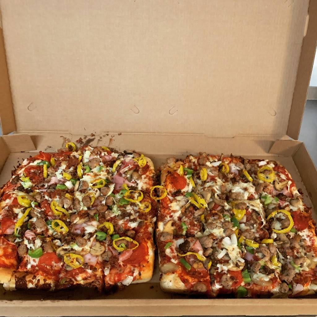 Toarminas Pizza | restaurant | 2011 E Michigan Ave, Lansing, MI 48912, USA | 5173741022 OR +1 517-374-1022