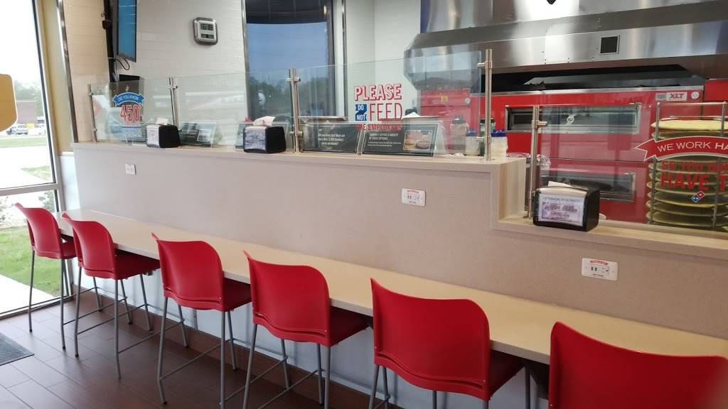 Dominos Pizza | meal delivery | 229 US-380, Bridgeport, TX 76426, USA | 9406833737 OR +1 940-683-3737