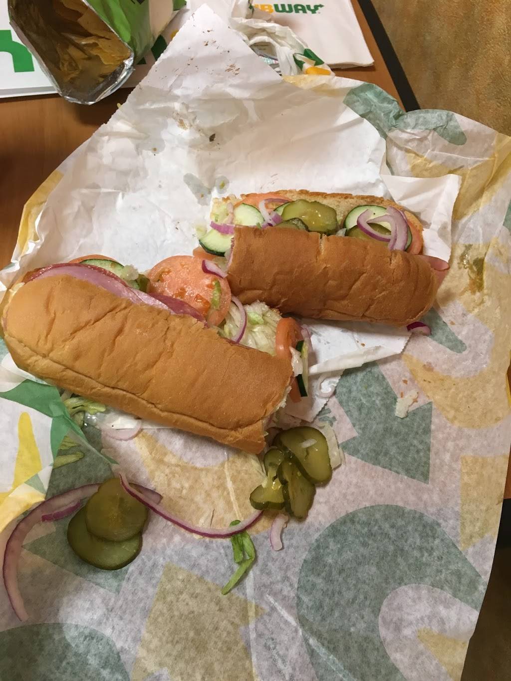 Subway | restaurant | 84 Copeland Dr, Mansfield, MA 02048, USA | 5083390600 OR +1 508-339-0600