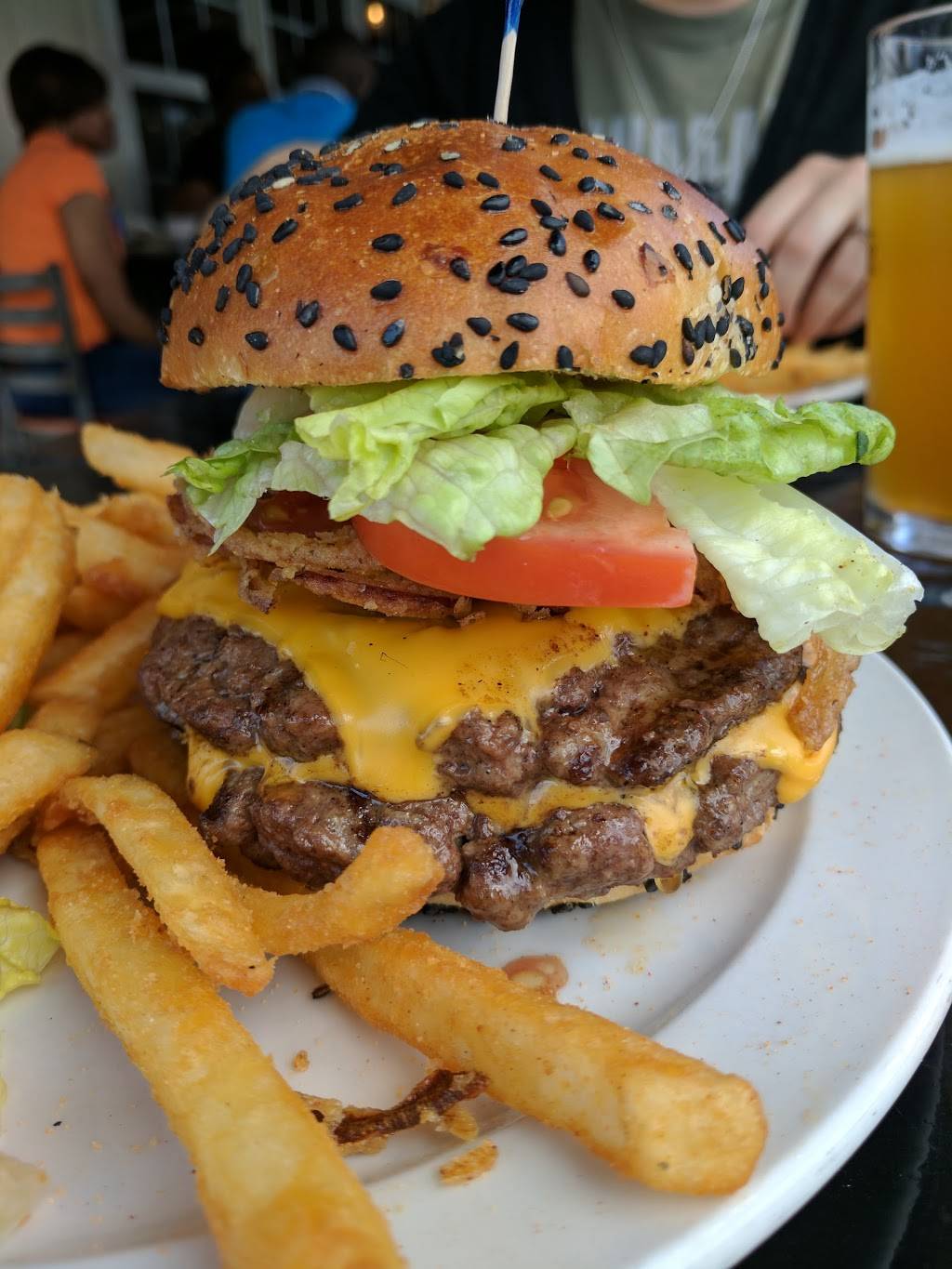 River Bottom Grille By Stanfields | restaurant | 1050 Clayborn Liles Dr, Florence, AL 35630, USA | 2567681721 OR +1 256-768-1721