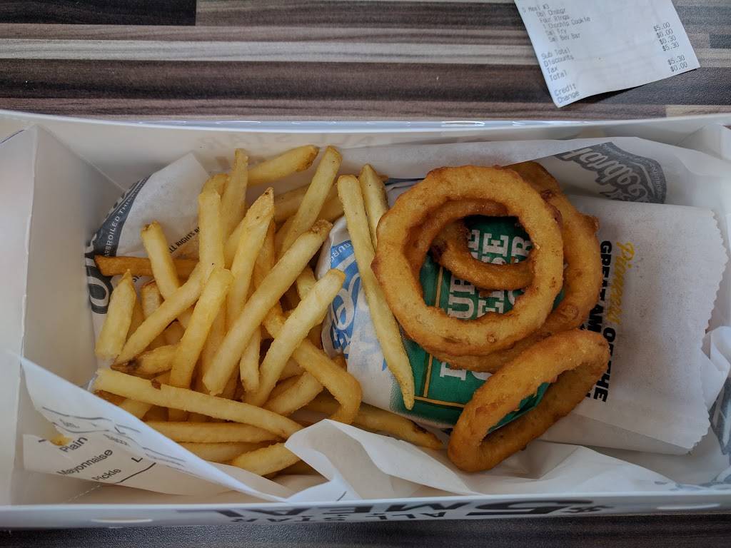 Hardees | restaurant | 2370 Russellville Rd, Bowling Green, KY 42101, USA | 2708424380 OR +1 270-842-4380