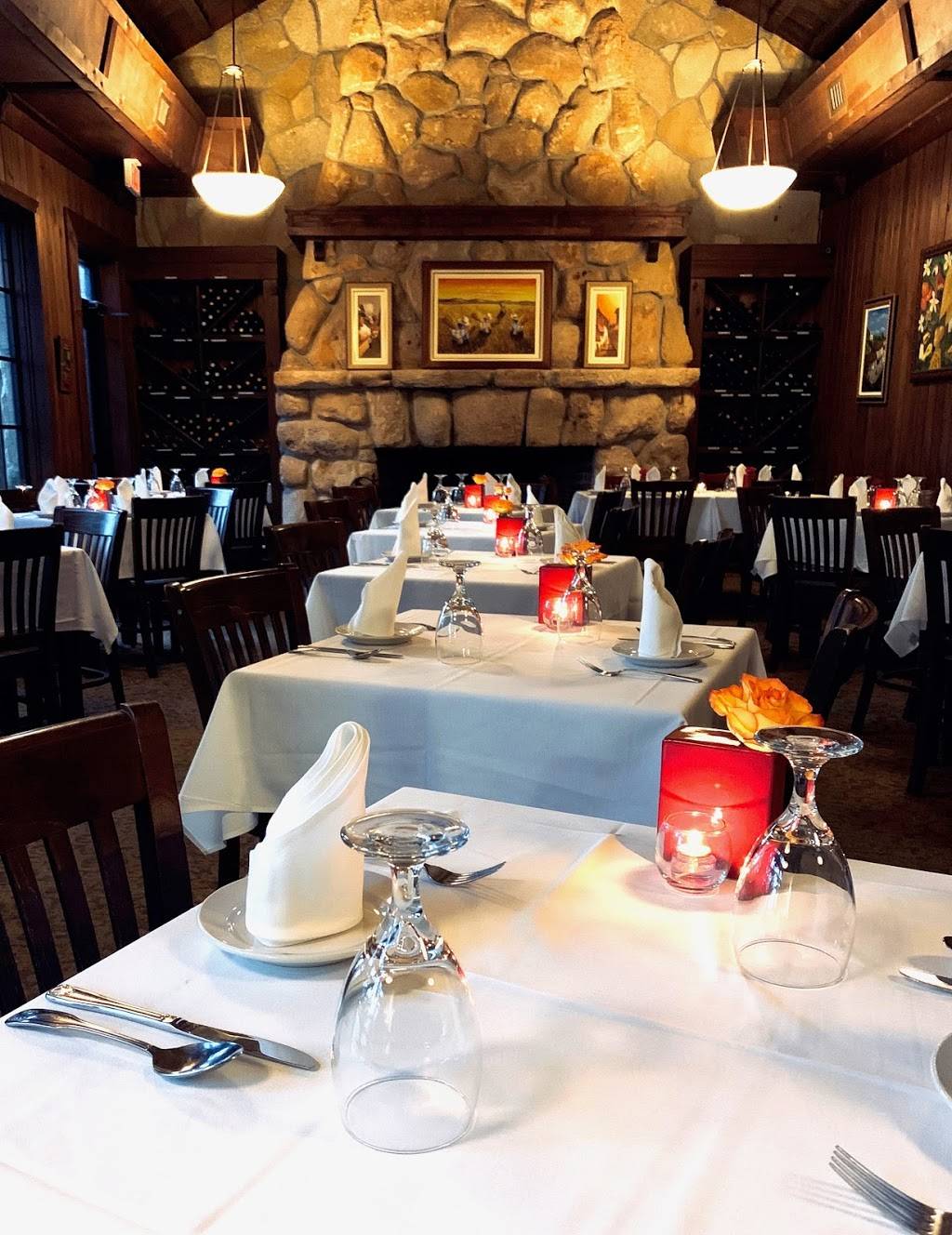 Chucherias Restaurant | restaurant | 101 2nd St #500, Holly Hill, FL 32117, USA | 3862390548 OR +1 386-239-0548