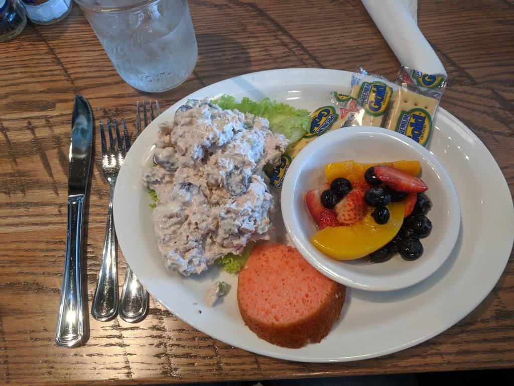 Ole Rooste | restaurant | 2204 Park Rd, Connersville, IN 47331, USA | 7656920625 OR +1 765-692-0625