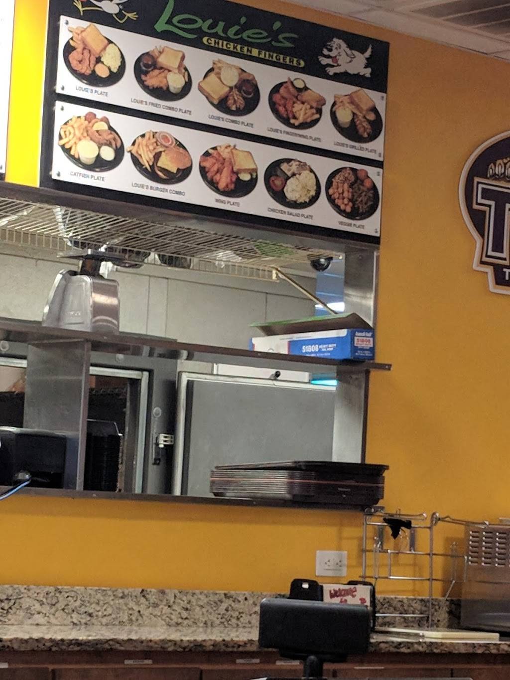 Louies chicken | restaurant | 1410 Gilmer Ave, Tallassee, AL 36078, USA | 3342520400 OR +1 334-252-0400