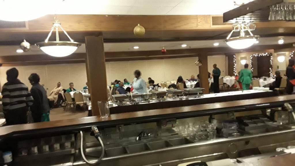 Aliotos | restaurant | 3041 N Mayfair Rd, Milwaukee, WI 53222, USA | 4144766900 OR +1 414-476-6900