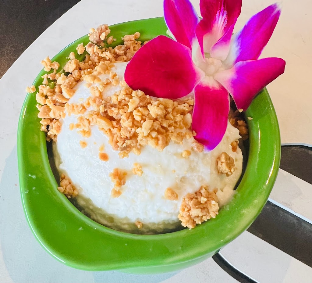 Angel Thai Bistro | restaurant | 4010 E Greenway Rd, Phoenix, AZ 85032, USA | 6022375344 OR +1 602-237-5344