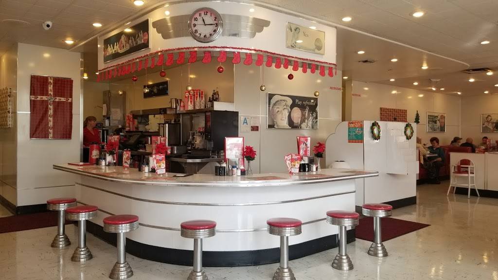 Rubys Diner | restaurant | 10109 Whittwood Dr, Whittier, CA 90603, USA | 5629477829 OR +1 562-947-7829
