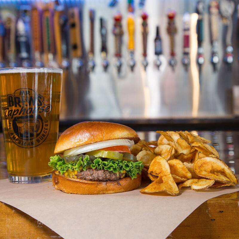 Mr. Brews Taphouse | restaurant | 8021 Metcalf Ave, Overland Park, KS 66204, USA | 9136028628 OR +1 913-602-8628