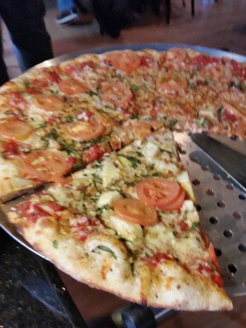 Sweet Basil Neapolitan Style Pizzeria | restaurant | 26235 Center Ridge Rd, Westlake, OH 44145, USA | 4408991899 OR +1 440-899-1899