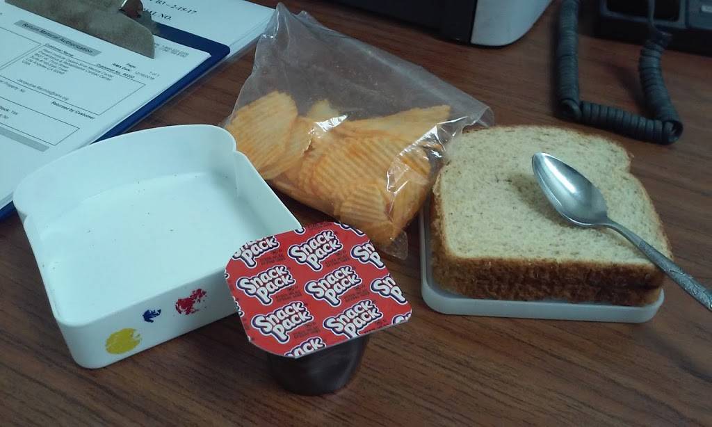 Wendys | restaurant | 1301 W Chicago Blvd, Tecumseh, MI 49286, USA | 5174235644 OR +1 517-423-5644