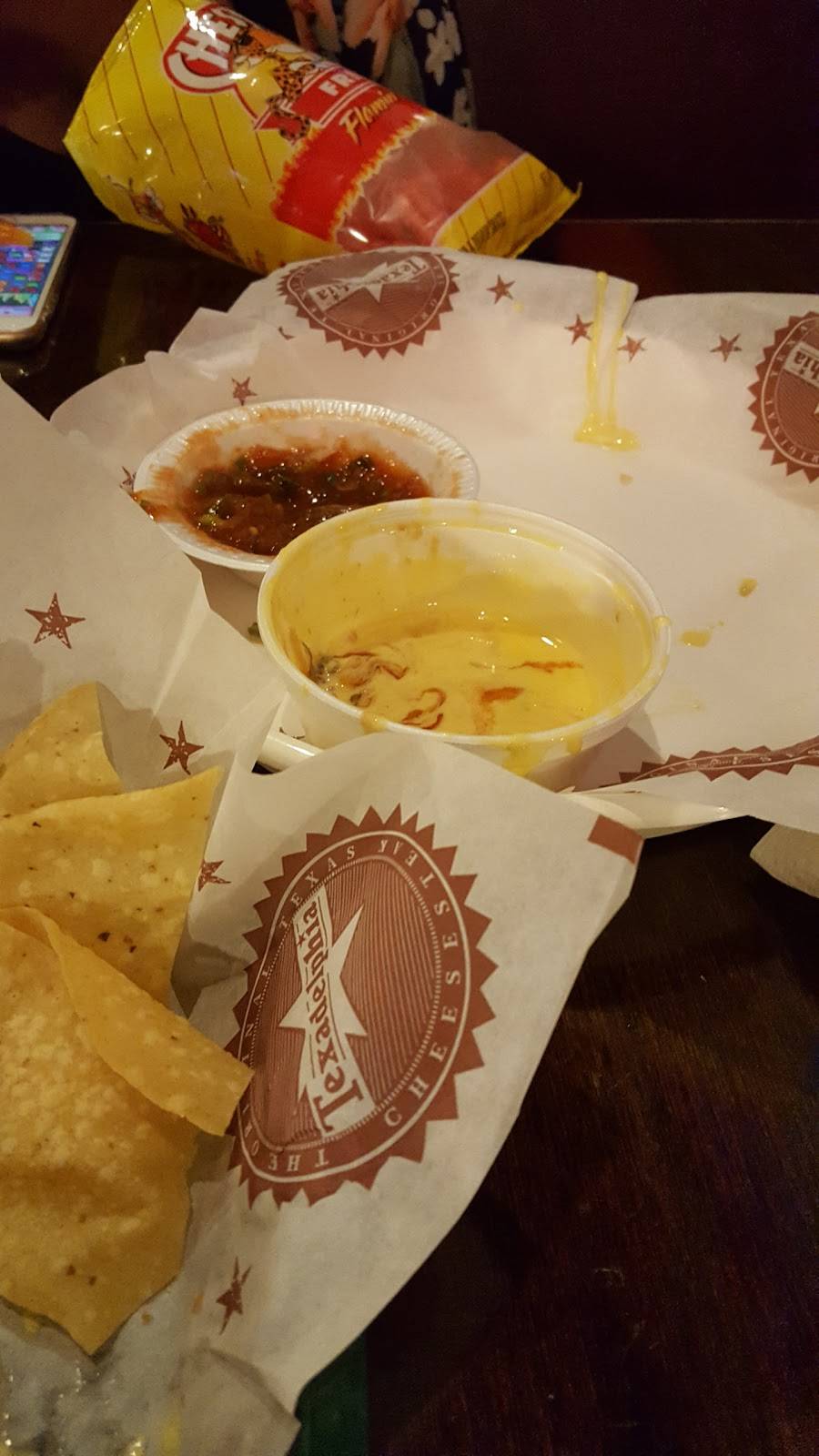 Texadelphia | restaurant | 5500 Greenville Ave #600, Dallas, TX 75206, USA | 2142658044 OR +1 214-265-8044