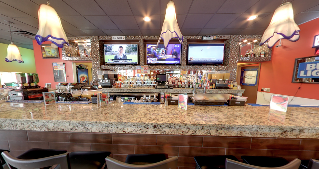 Margaritas Mexican Restaurant | restaurant | 3071 US-21 #100, Fort Mill, SC 29715, USA | 8038022233 OR +1 803-802-2233