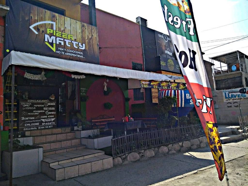 Pizza Matty | restaurant | Calle de las Aguas A1, Villa Del Sol III, 22205 Tijuana, B.C., Mexico | 016647304077 OR +52 664 730 4077