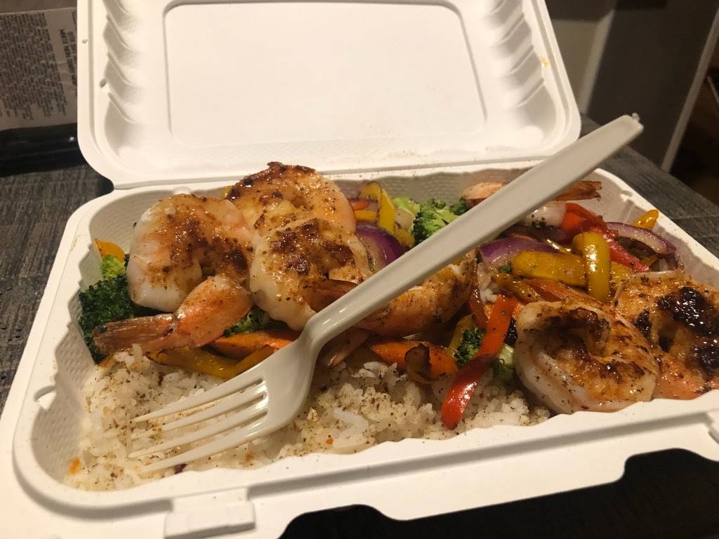 Yelus Restaurant | restaurant | 116 Washington St, Dorchester, MA 02121, USA | 8572713926 OR +1 857-271-3926