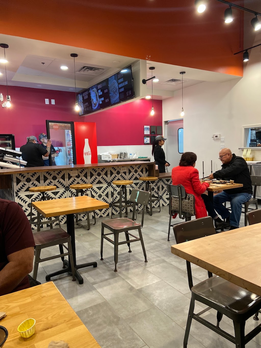 Chick Houz | restaurant | 20326 Tomball Pkwy #100, Houston, TX 77070, USA | 2812057671 OR +1 281-205-7671