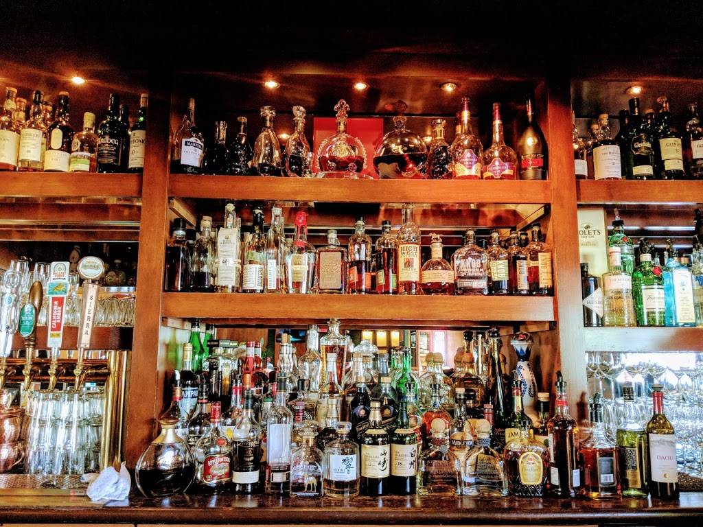 The Tap Room | restaurant | 1700 17 Mile Dr, Pebble Beach, CA 93953, USA | 8312985896 OR +1 831-298-5896