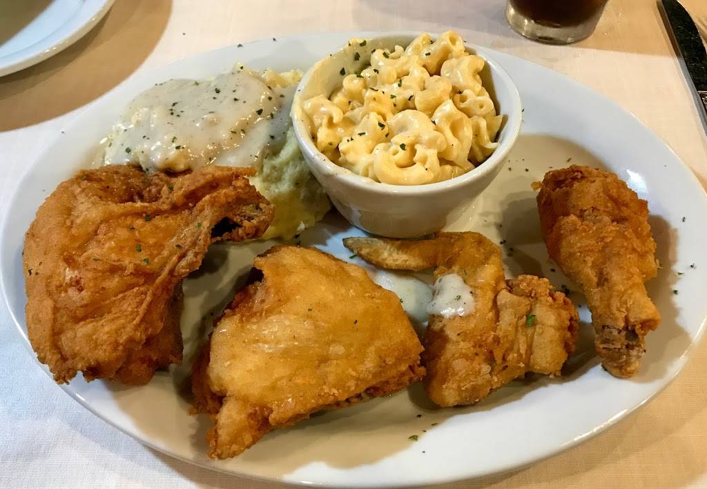 Bettys-Chicken Kitchen | restaurant | 602 N 46th St, Rogers, AR 72756, USA | 4796361100 OR +1 479-636-1100