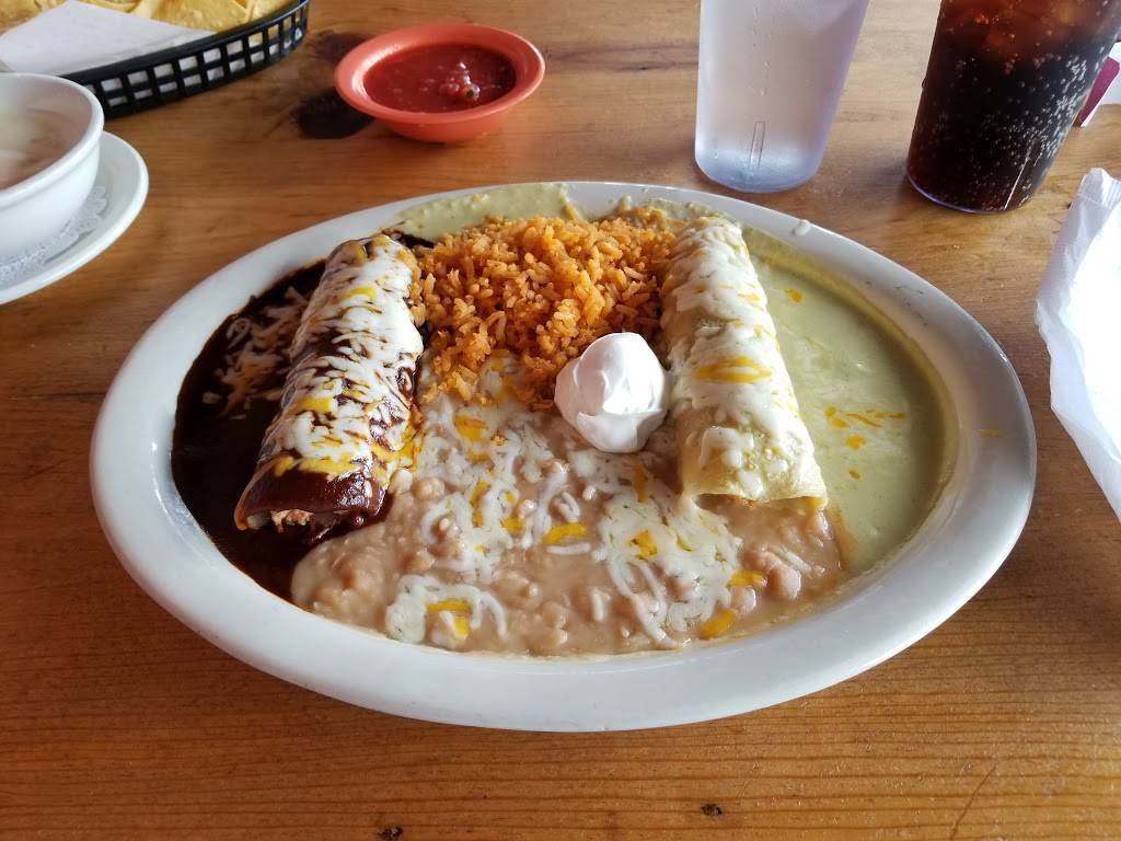 Luna Azteca Mexican Grill | restaurant | 5918 NW 63rd Terrace, Kansas City, MO 64151, USA | 8164378038 OR +1 816-437-8038
