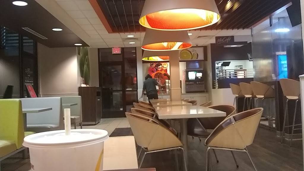 McDonalds | cafe | 200 W Madison St, Washington, IA 52353, USA | 3196536599 OR +1 319-653-6599