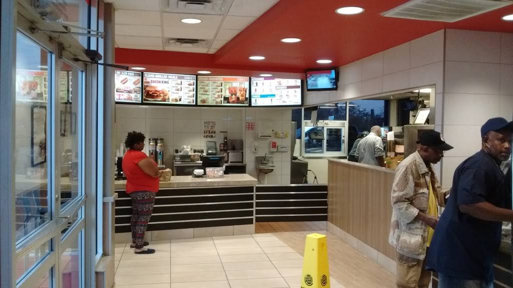 Burger King | restaurant | 4676 Bellfort St, Houston, TX 77051, USA | 7137346440 OR +1 713-734-6440