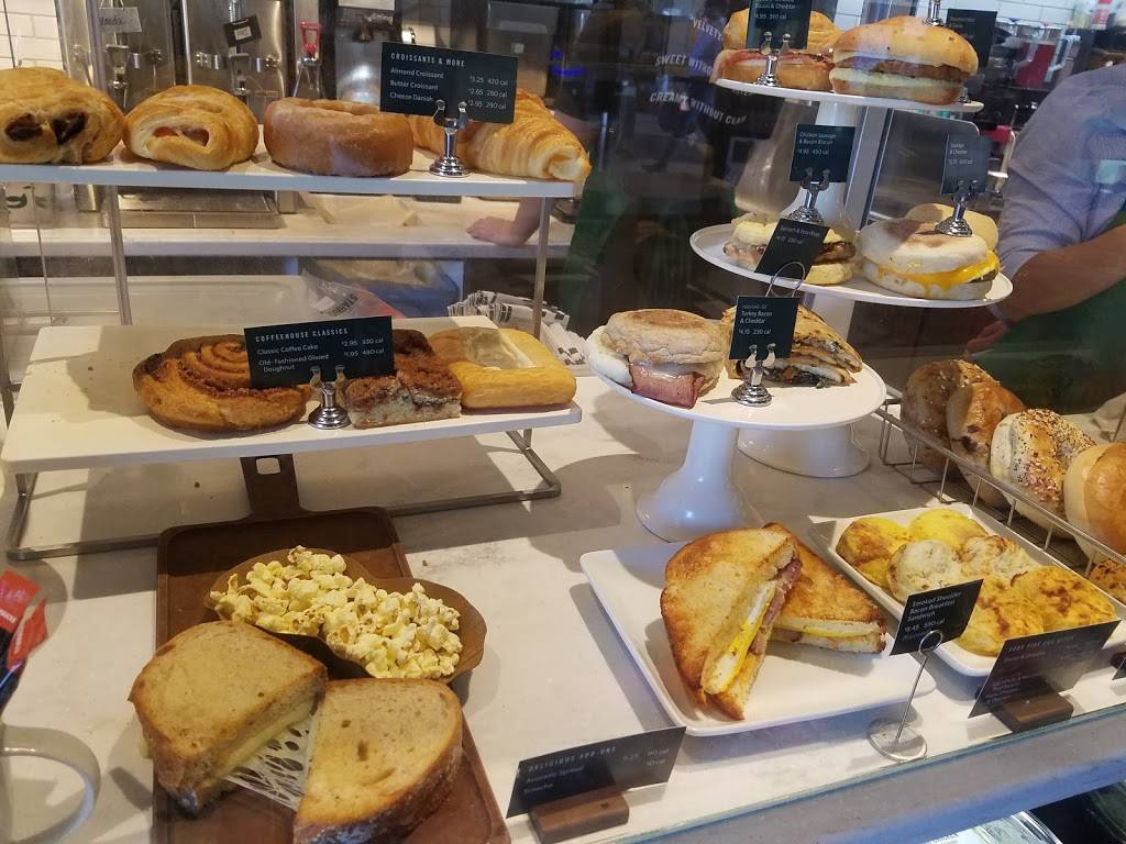 Starbucks | cafe | 10965 Ventura Blvd, Studio City, CA 91604, USA | 8187629121 OR +1 818-762-9121