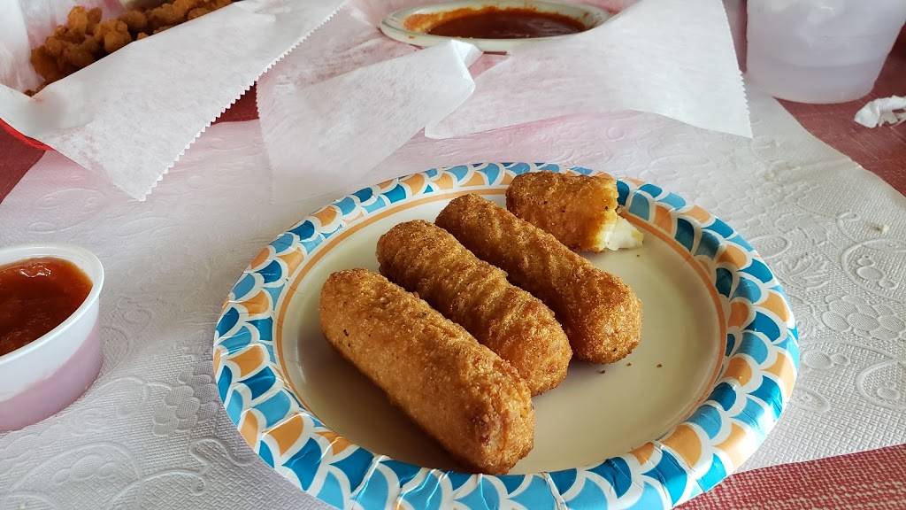 Rays Pier | restaurant | 18170 Desoto Ln, Benedict, MD 20612, USA | 3012743733 OR +1 301-274-3733