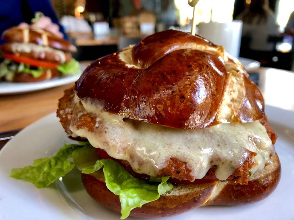 Industry Restaurant | restaurant | 20185 SW 112th Ave, Tualatin, OR 97062, USA | 5034540647 OR +1 503-454-0647