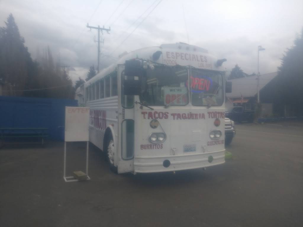 El Rincon | restaurant | 11066 16th Ave SW, Seattle, WA 98146, USA | 2066979284 OR +1 206-697-9284