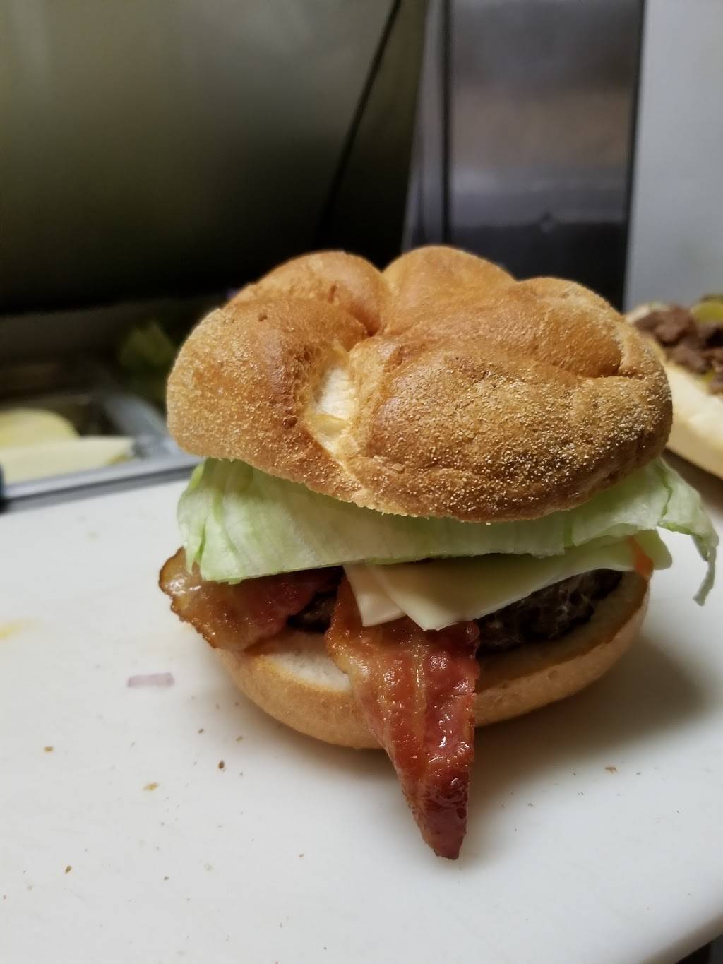 Jacquelines Pizza & Pasta | restaurant | 108 Broadway, Gloucester City, NJ 08030, USA | 8567425522 OR +1 856-742-5522