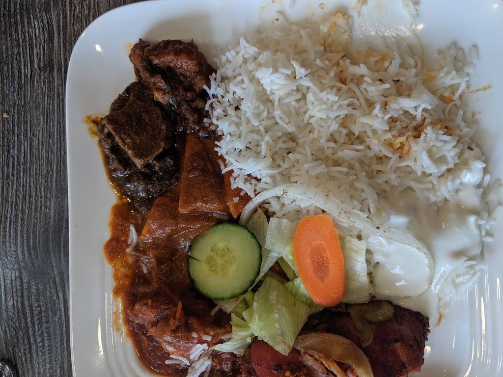 Swaad | restaurant | 2883 Howard Ave, Windsor, ON N8X 3Y4, Canada | 5199626888 OR +1 519-962-6888