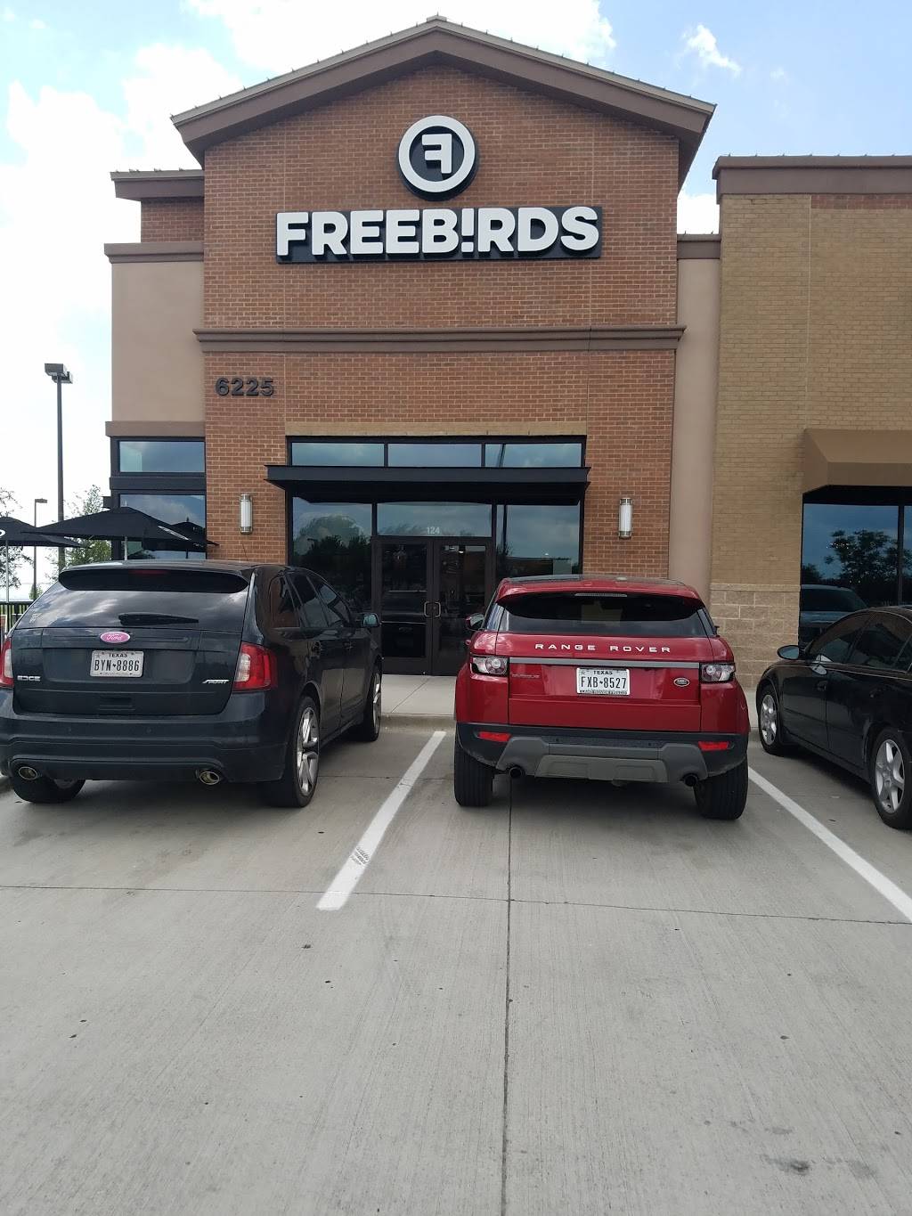 Freebirds World Burrito | restaurant | 6225 N Josey Ln #124, Lewisville, TX 75056, USA | 2144691449 OR +1 214-469-1449