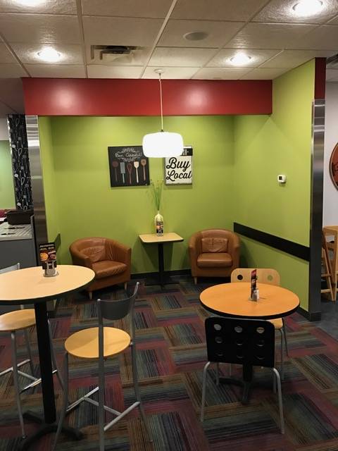 Braeda Fresh Express Café | cafe | 4231 S 33rd St, Lincoln, NE 68506, USA | 4024886767 OR +1 402-488-6767